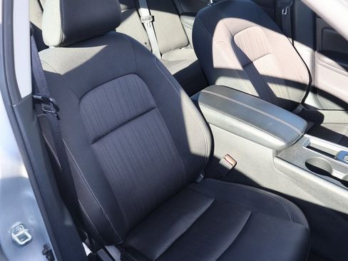 Used 2023 Nissan Altima 2.5 S image 13