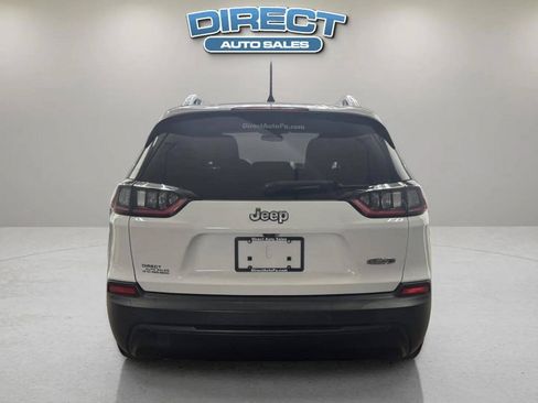 Used 2019 Jeep Cherokee Latitude Plus FWD image 5