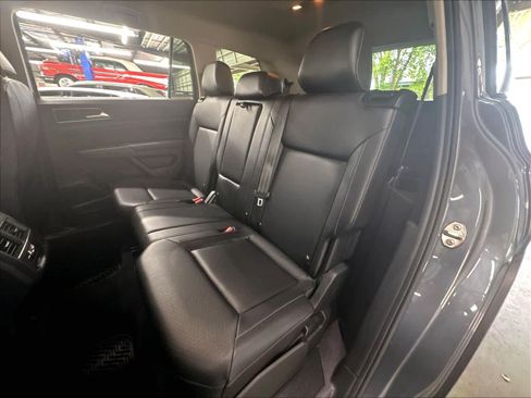 Used 2019 Volkswagen Atlas SE w/ Towing Package FWD image 25