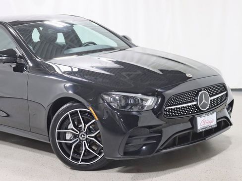 Used 2022 Mercedes-Benz E 450 E 450 4MATIC-Driver Assistance w/ Driver Assistance Package image 2