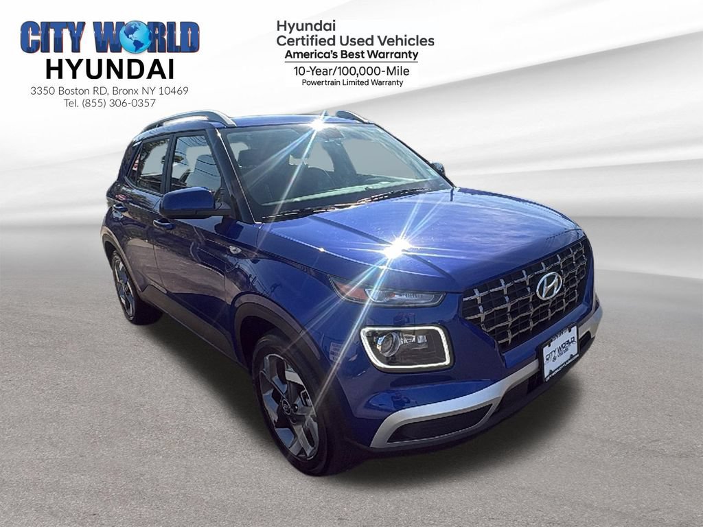 Used 2025 Hyundai Venue Limited FWD image 7