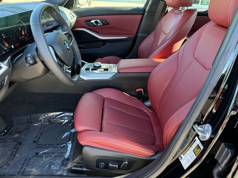 Used 2025 BMW 330i 330i w/ Convenience Package image 21