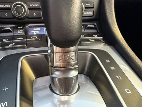 Used 2015 Porsche 911 Carrera image 5
