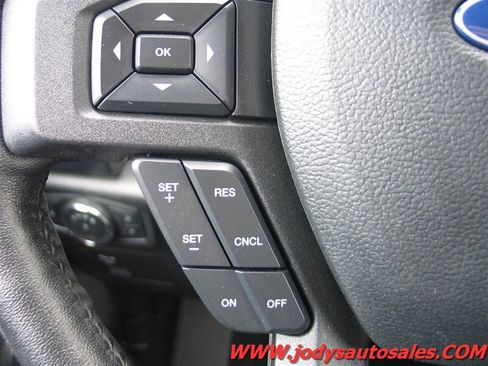 Used 2019 Ford Expedition Max XL AWD/4WD image 11