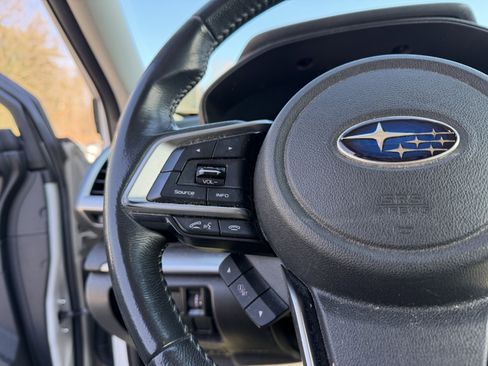 Used 2021 Subaru Forester Premium image 17