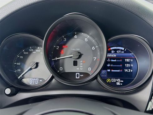 Certified 2026 Porsche Macan AWD/4WD image 15