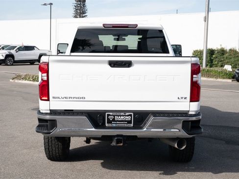 Used 2021 Chevrolet Silverado 2500 LTZ image 5
