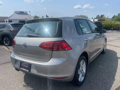 Used 2017 Volkswagen Golf Wolfsburg Edition image 11