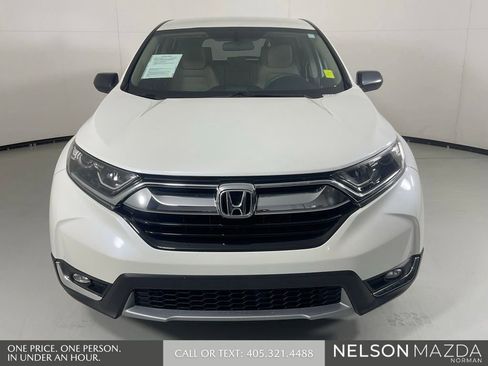 Used 2018 Honda CR-V LX image 2