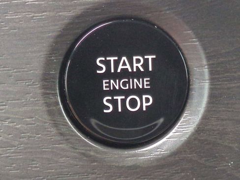 Used 2025 Nissan Murano SL w/ Cargo Package image 17