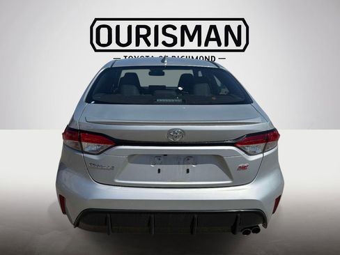 Used 2025 Toyota Corolla SE w/ Convenience Package FWD image 4