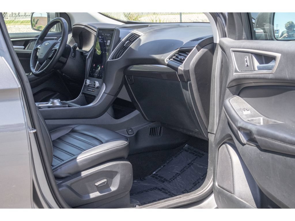 Used 2024 Ford Edge SEL AWD/4WD image 10