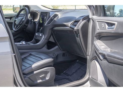 Used 2024 Ford Edge SEL AWD/4WD image 10