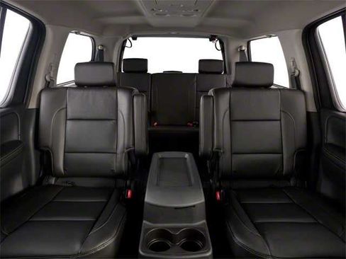 Used 2010 Nissan Armada Platinum w/ Captain Seat Pkg AWD/4WD image 10
