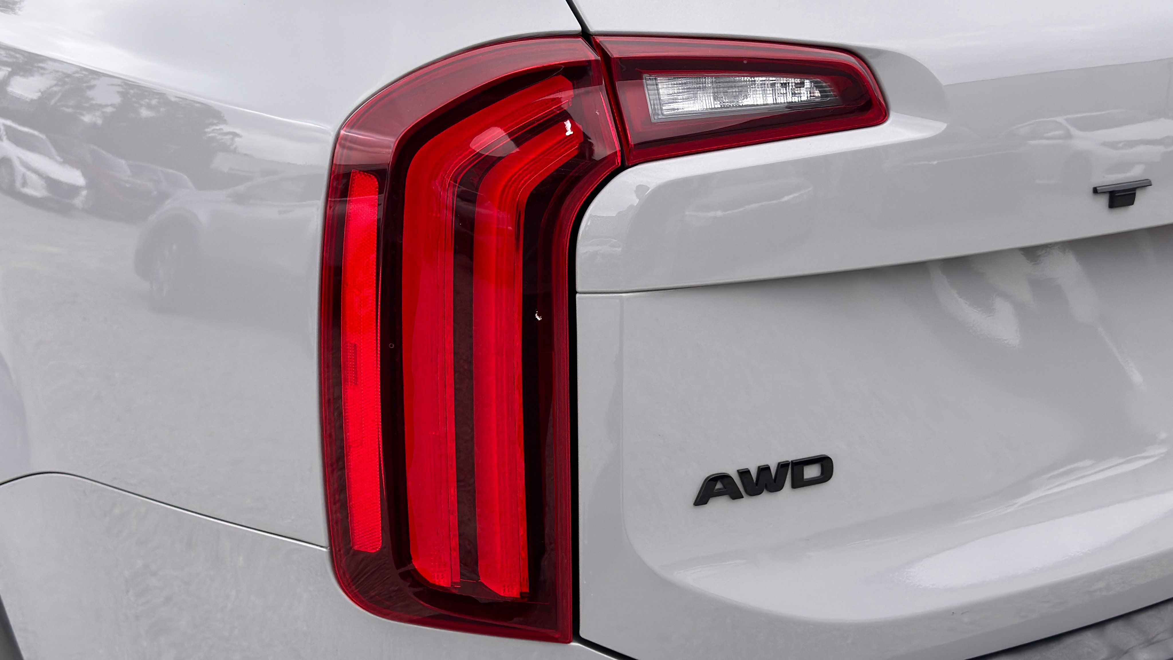 Used 2022 Kia Telluride EX w/ EX Premium Package AWD/4WD image 8