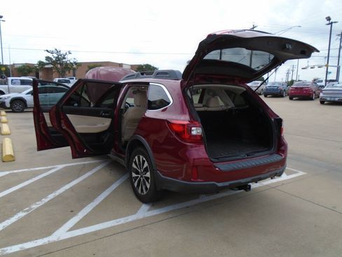 Used 2016 Subaru Outback 3.6R Limited AWD/4WD image 21