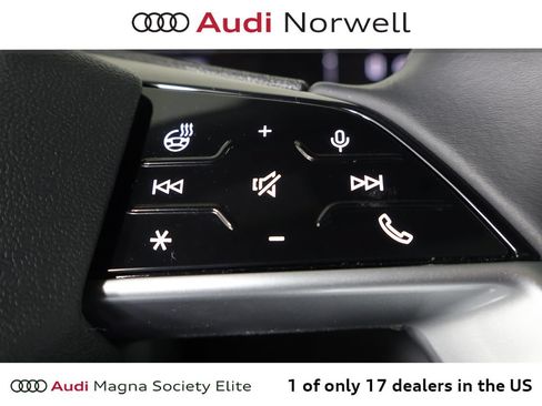 Certified 2025 Audi Q5 Premium w/ Premium Plus AWD/4WD image 30
