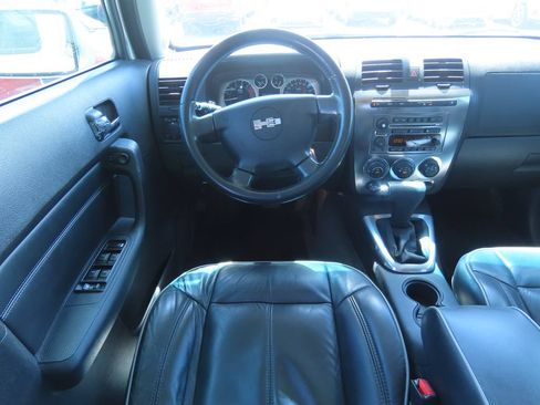 Used 2006 HUMMER H3 AWD/4WD image 5