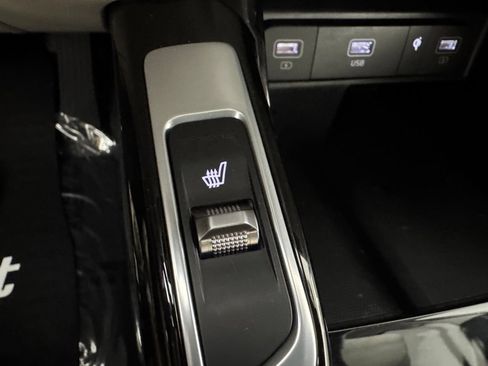 Used 2023 Kia Sorento SX FWD image 27