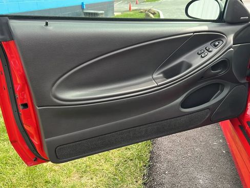 Used 2002 Ford Mustang GT image 11