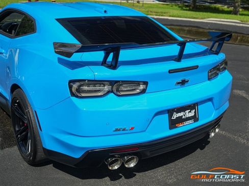Used 2023 Chevrolet Camaro ZL1 RWD image 55
