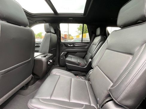 Used 2022 GMC Yukon Denali AWD/4WD image 32