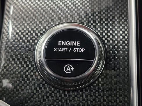 New 2026 Mercedes-Benz GLC 300 4MATIC image 43