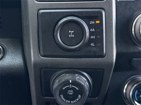 Used 2018 Ford F150 Raptor w/ Equipment Group 802A Luxury image 23