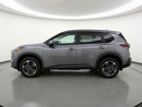 Used 2025 Nissan Rogue SV AWD/4WD image 5