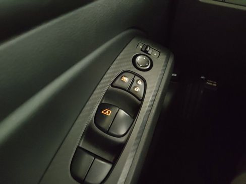 Used 2024 Nissan Altima 2.5 S image 27