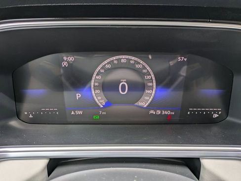New 2026 Volkswagen Taos SE FWD image 31