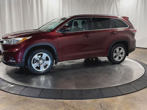 Used 2014 Toyota Highlander Limited image 5