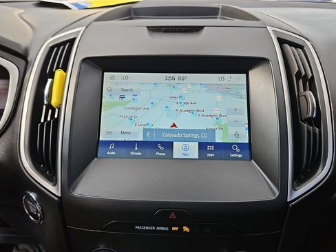Used 2020 Ford Edge SEL w/ Convenience Package FWD image 19