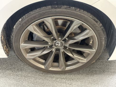 Used 2022 Lexus IS 350 F Sport image 6