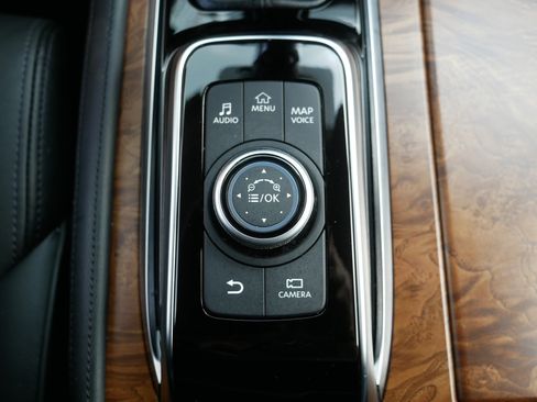 Certified 2024 Nissan Armada SL w/ Captain's Chairs Package AWD/4WD image 33