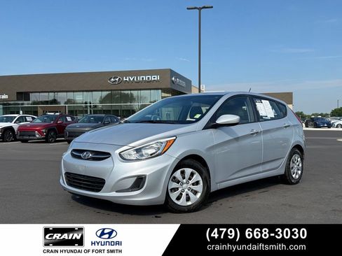 Used 2015 Hyundai Accent GS FWD image 1