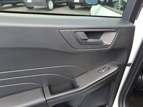 New 2025 Ford Escape Active image 8