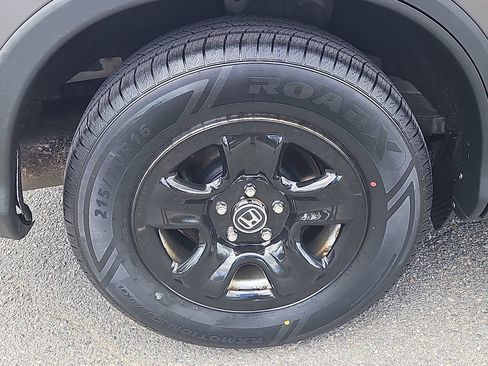 Used 2016 Honda CR-V LX image 9
