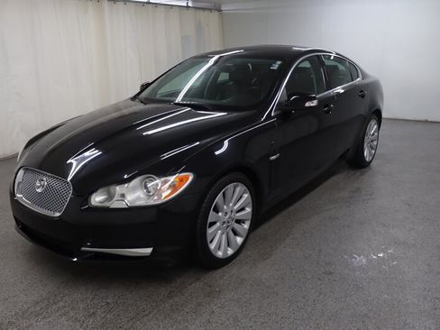 Used 2009 Jaguar XF Premium RWD image 3