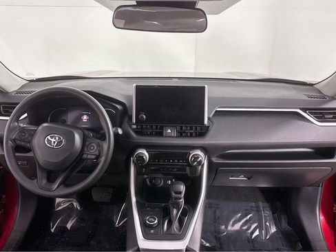 Used 2025 Toyota RAV4 LE image 4
