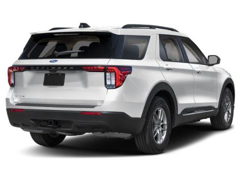 New 2026 Ford Explorer Active AWD/4WD image 1