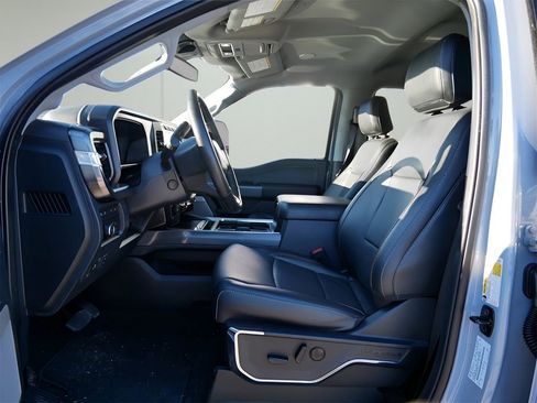 Used 2024 Ford F250 Lariat w/ Lariat Ultimate Package image 10