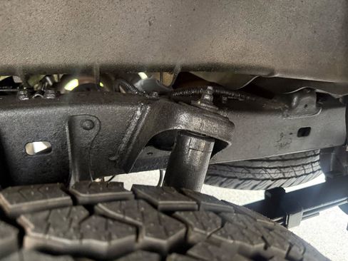 Used 2014 Toyota Tacoma 4x4 Access Cab image 44