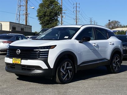 New 2026 Nissan Kicks SV