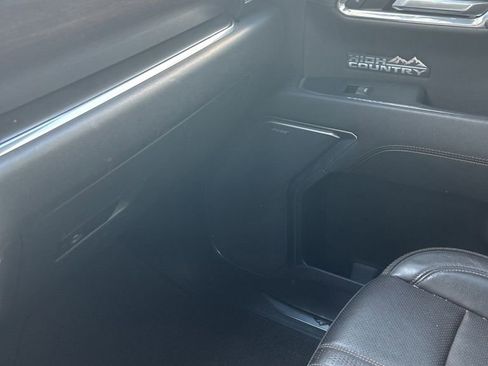 Used 2023 Chevrolet Silverado 1500 High Country w/ Z71 Off-Road Package image 11