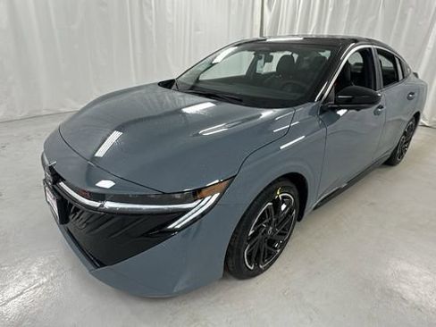 New 2026 Nissan Sentra SR image 7