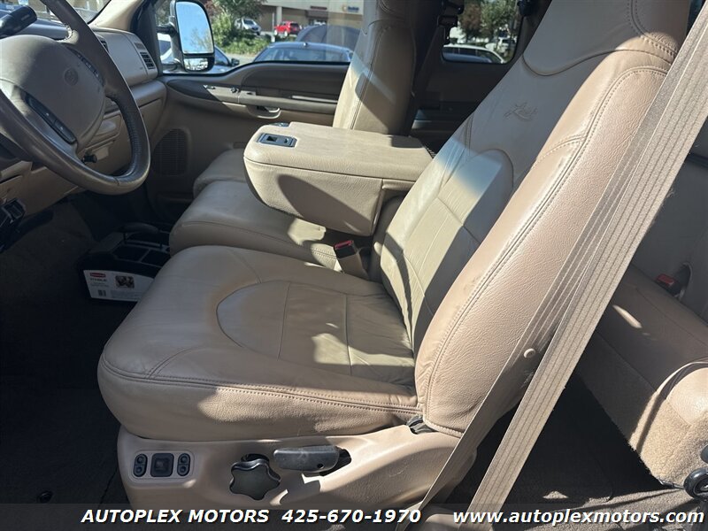 Used 1999 Ford F250 Lariat AWD/4WD image 24