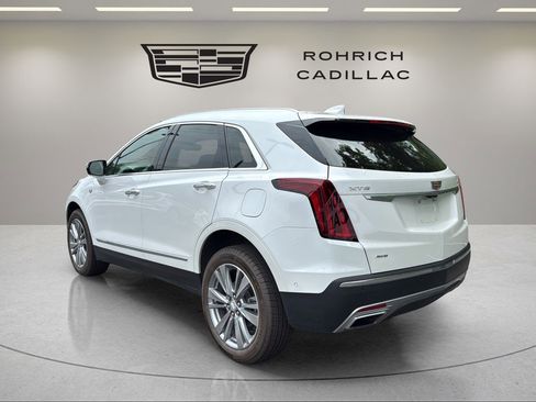 Certified 2024 Cadillac XT5 Premium Luxury w/ Technology Package AWD/4WD image 8