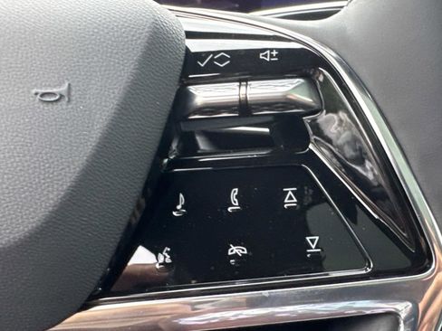 New 2026 Cadillac Escalade IQ Luxury 1 w/ LPO, Floor Liner Package image 20