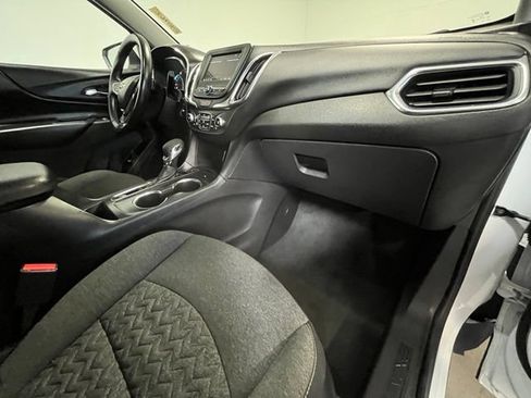 Used 2024 Chevrolet Equinox LT AWD/4WD image 10